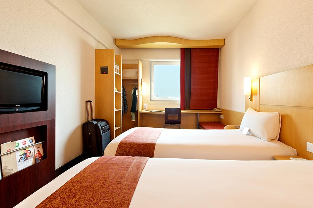 Ibis Ningbo Qianhu Plaza Hotel Luaran gambar